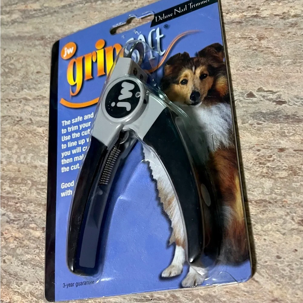 New JW Grift Soft Deluxe Nail Trimmer for Dogs